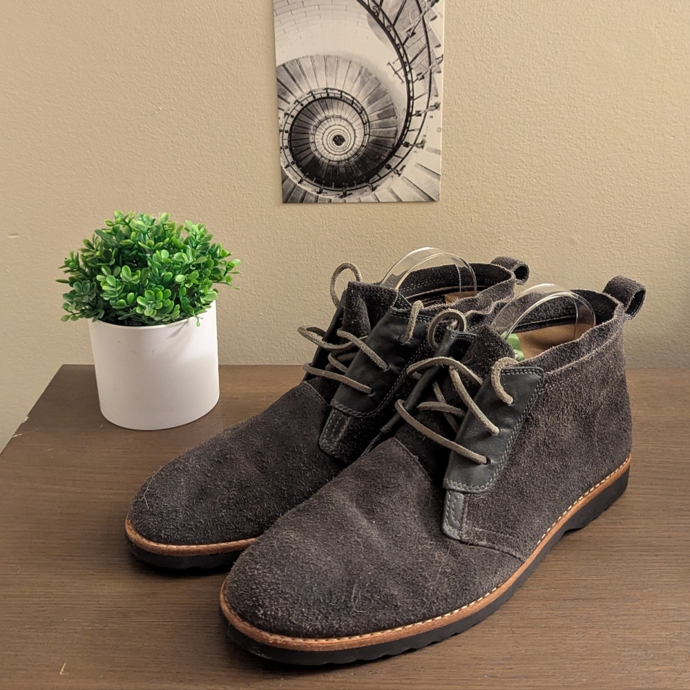 Men's Timberland Abington Size 11 Suede Mid Ankle Gray Boots